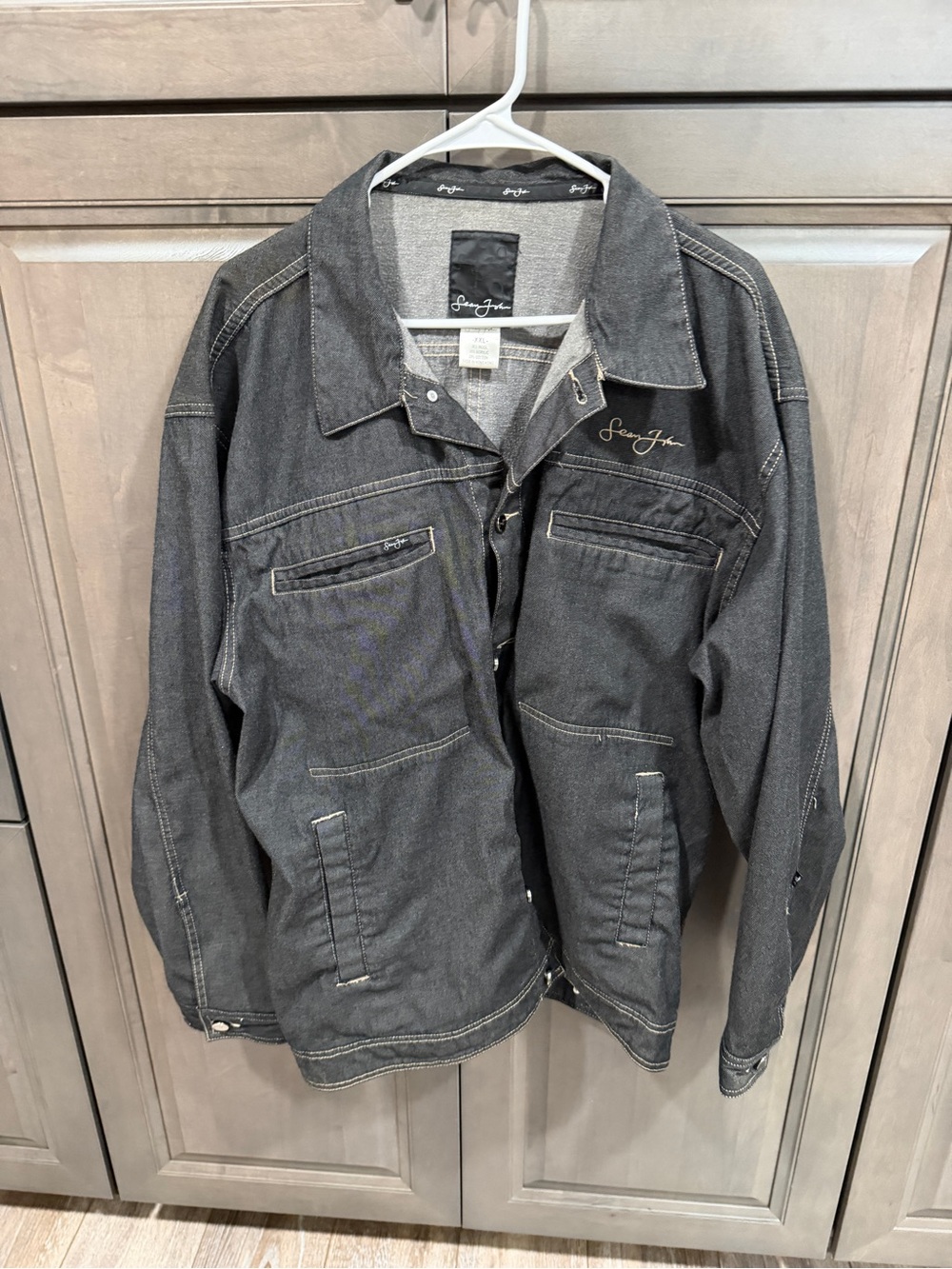 Sean John Men’s Dark Gray Denim Jacket